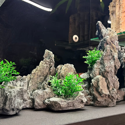 Hugo Rock Pack 6 – Natural Rock Formation Aquarium & Terrarium Decor (4 × 21 × 33 cm)